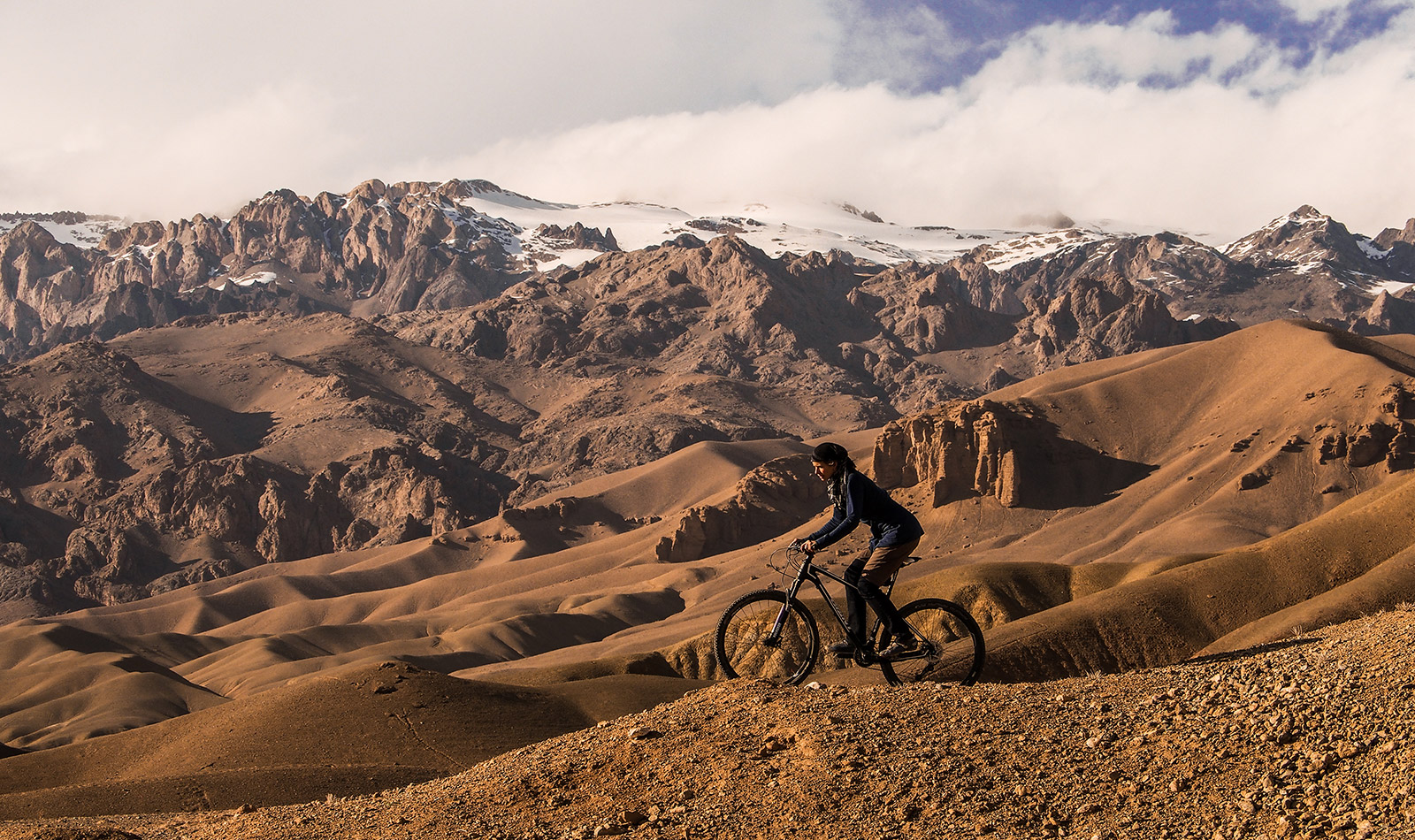 Shannon Galpin – Cycling in Afghanistan