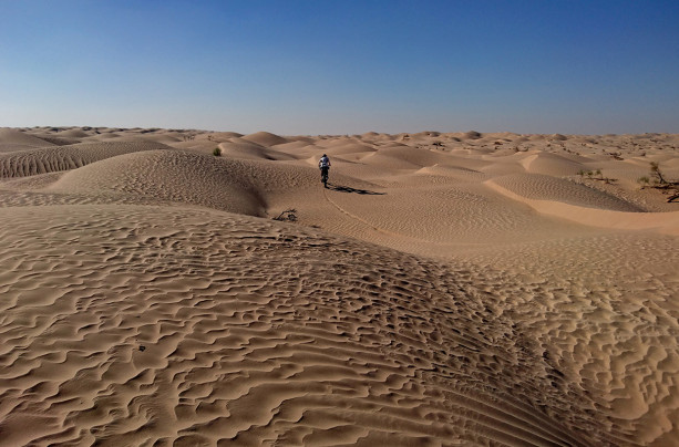 Fatbiking the Empty Quarter