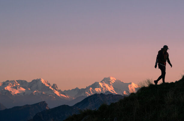 Bernese Oberland: Summit to Sea